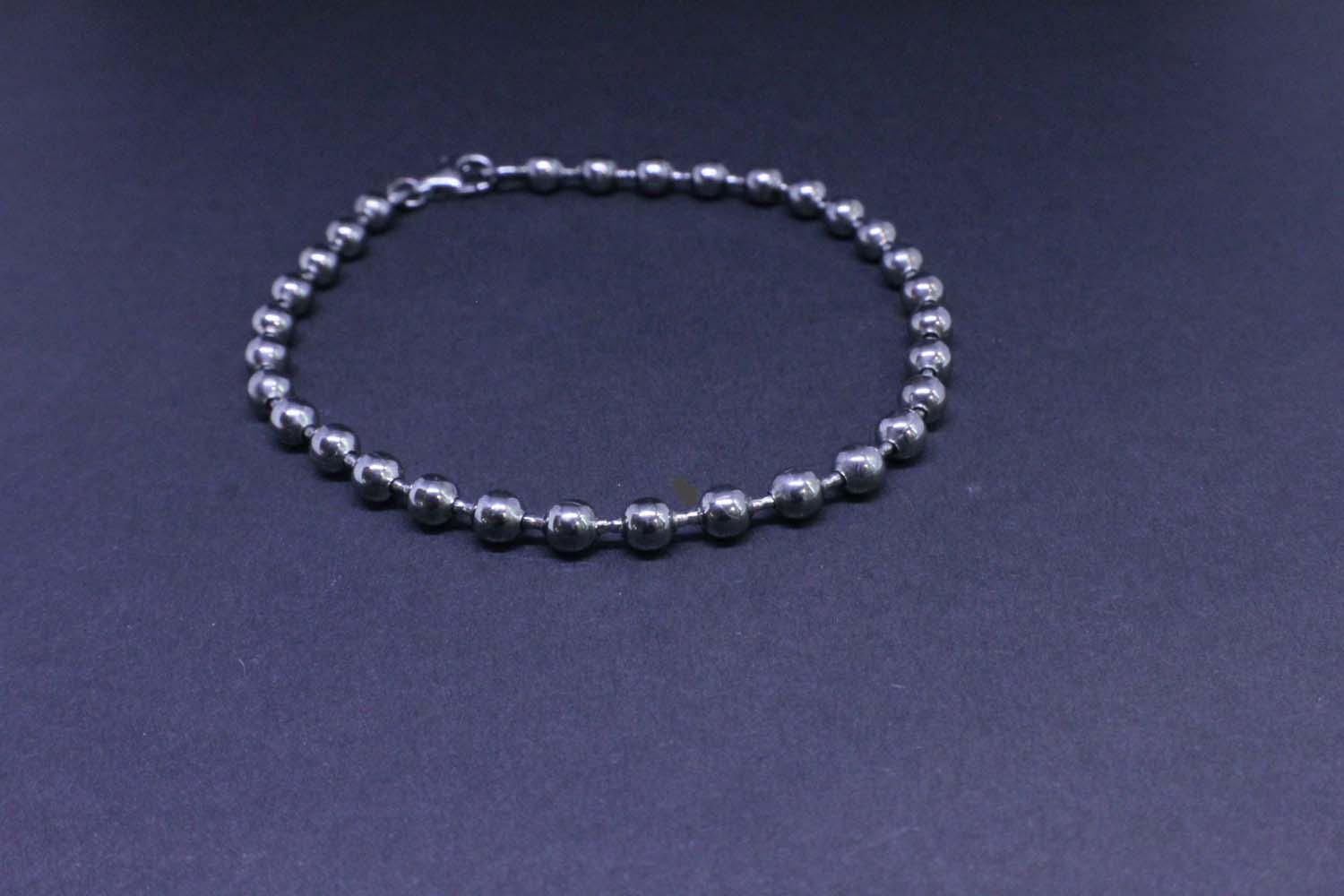 Silver bead bracelet with sphere 4mm rutenio version