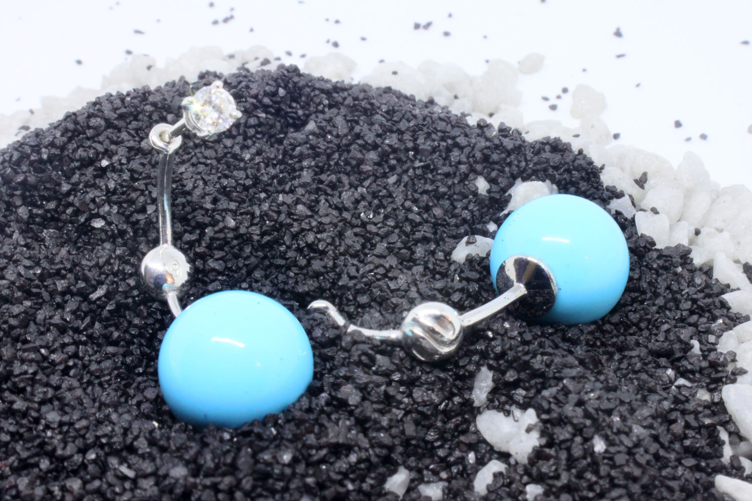 Silver earrings accessories with turquoise paste
