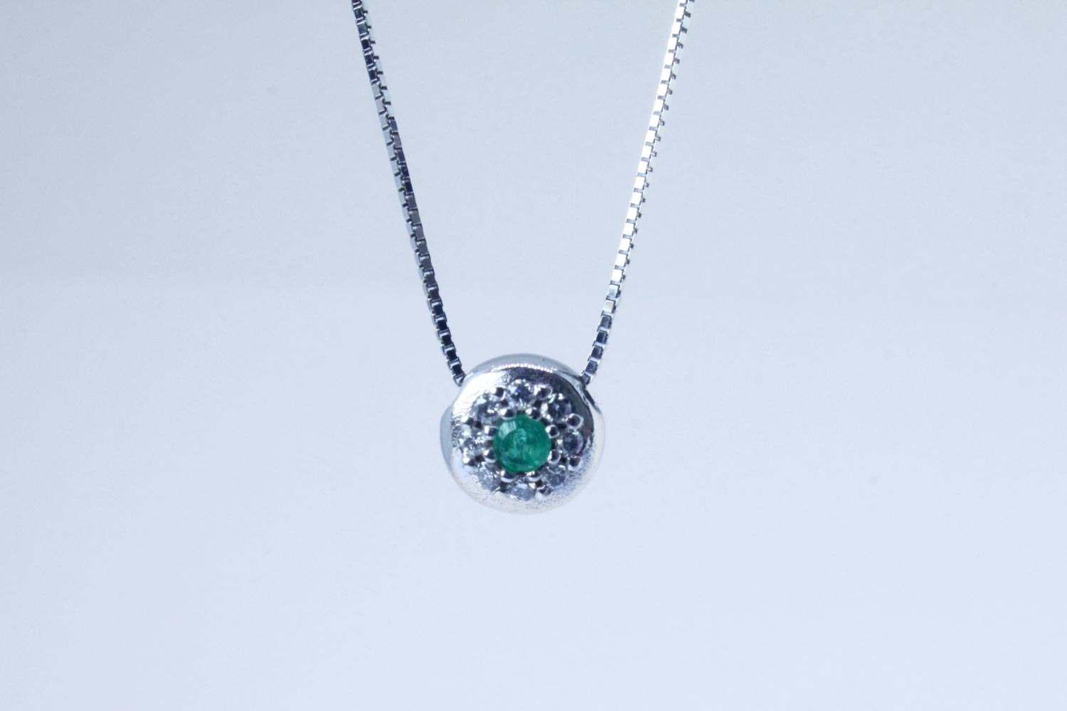White gold pendant with diamonds and emerald Bold collection necklace 45-50 cm