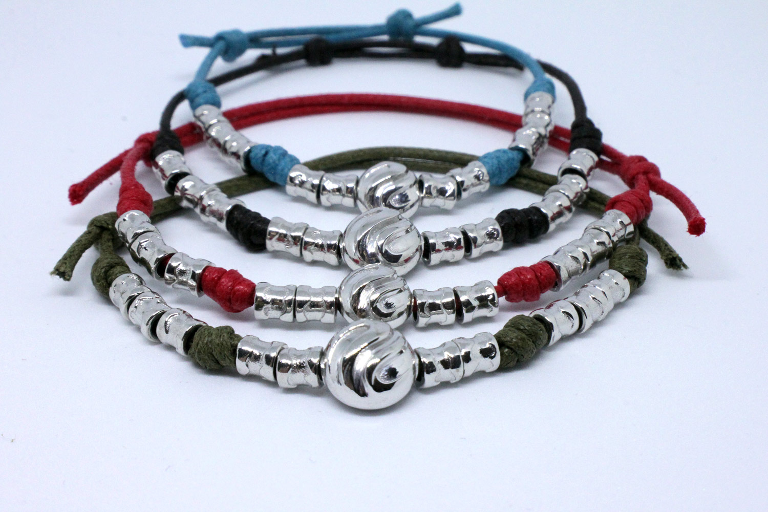 Silver bracelet  logo collection with  central charm and barilotti with cotton waxed available in more colors