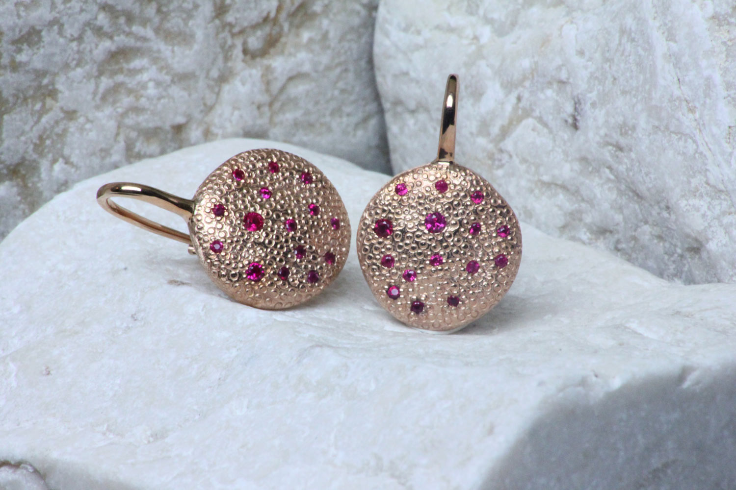 rose gold earrings with ruby  sassi collection - available in more variant